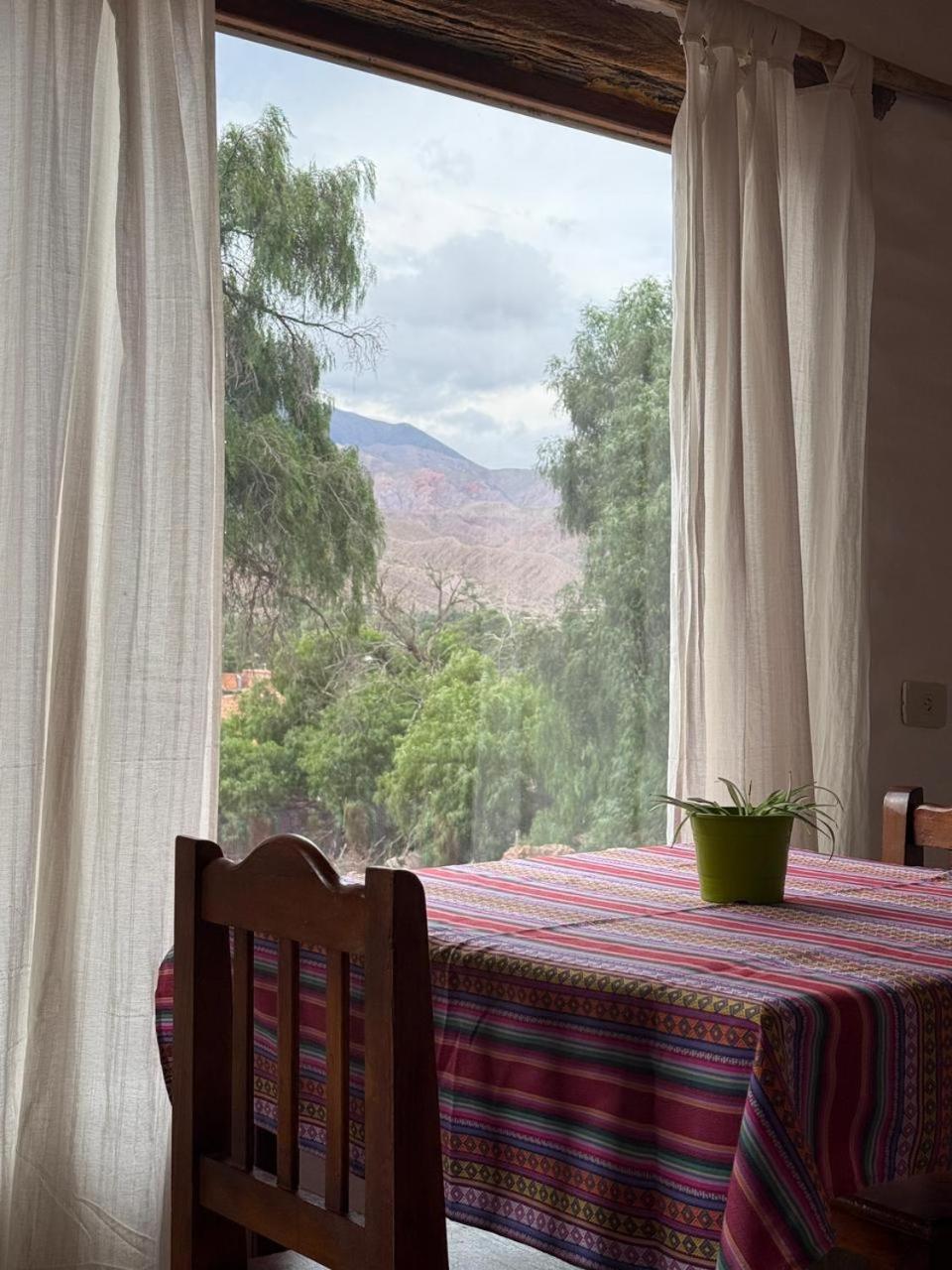 Hosteria Plaza Chica Tilcara Bagian luar foto